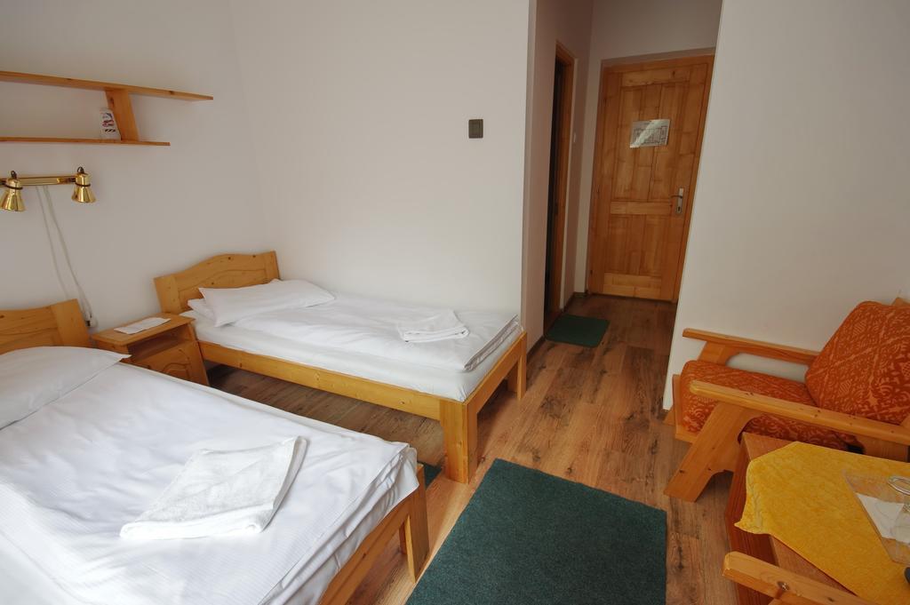 סובאטה Hostel Teleki מראה חיצוני תמונה